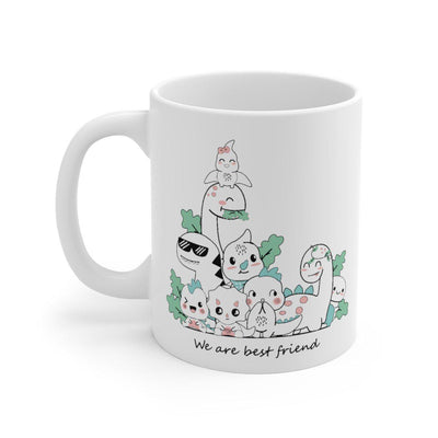 All of your favorite dinosaur friends on a cute dinosaur mug.